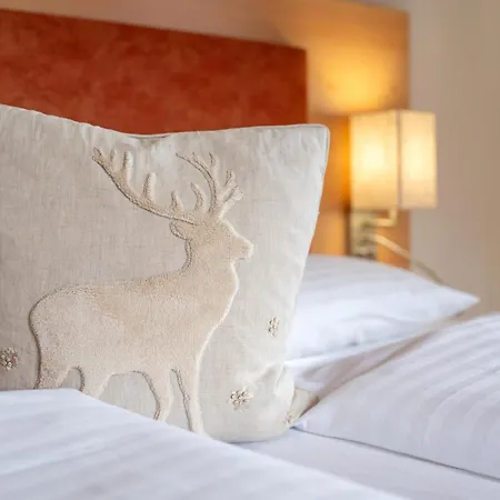 Der Hechl ホテル タウプリッツ