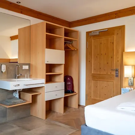 ホテル Der Hechl タウプリッツ