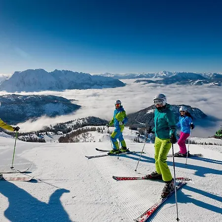 Der Hechl ホテル タウプリッツ