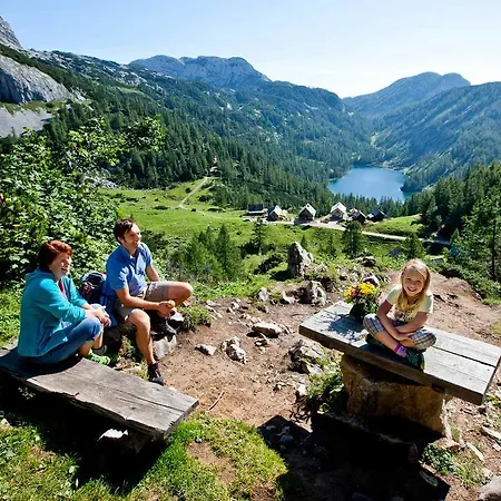 Der Hechl ホテル タウプリッツ