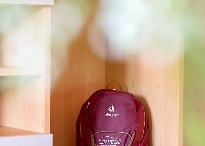 德赫赤尔酒店 3* 陶普利茨