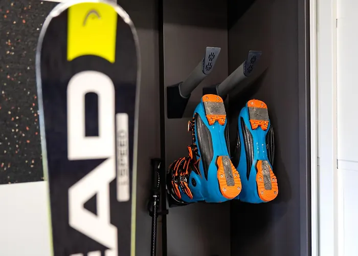 德赫赤尔酒店 3*